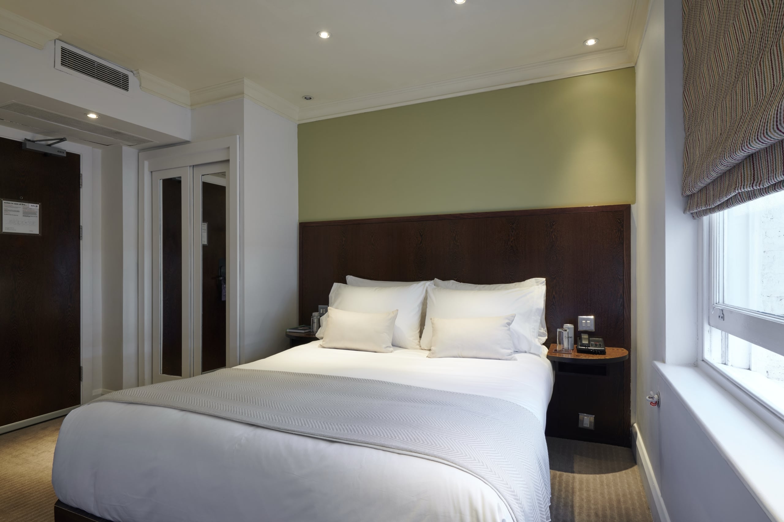 Premium King room